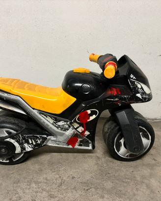 Moto giocattolo