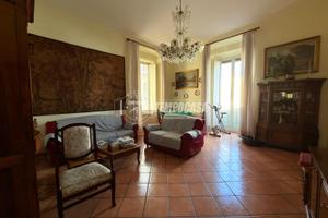 Appartamento a Napoli 4 locali