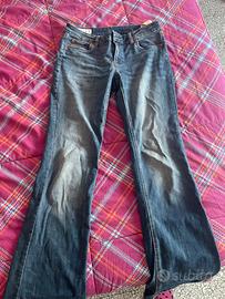 D67 Jeans Stradivarius