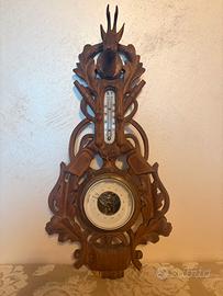 Stazione meteorologica vintage in legno intagliato