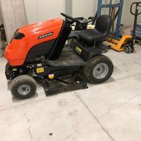 Trattorino tagliaerba Ariens
