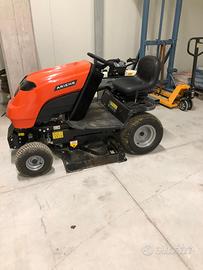 Trattorino tagliaerba Ariens