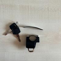 Lucchetto casco per moto