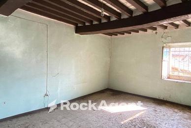 LANGHIRANO (PR) RUSTICO CON TORRE MEDIEVALE