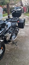 BMW GS 1250 TRIPLE BLACK 