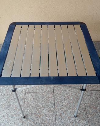 Tavolino da campeggio 
