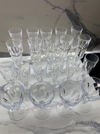Servizio bicchieri acqua vino e spumante