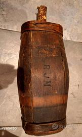 piccola botte antica