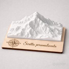 Montagna 3D con incisione personalizza su legno