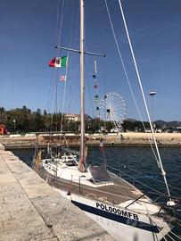 Barca a vela Ec 37 pronta a navigare