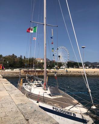 Barca a vela Ec 37 pronta a navigare