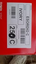 stivaletti pattinaggio artistico