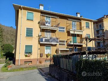 4 LOCALI A ISOLA DEL CANTONE