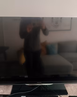 TV LED Philips 42" Smart TV