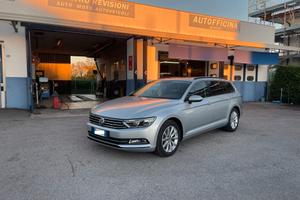 Volkswagen Passat Variant 2.0 TDI 150 Cv Automatic