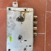 Serratura porta blindata cisa