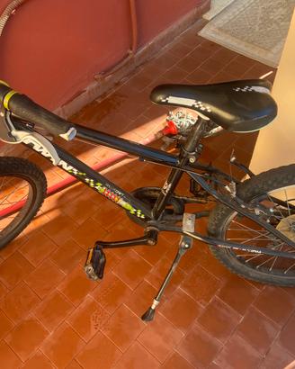 Bicicletta bambino. 6/8 snni