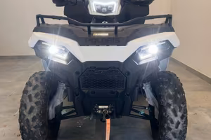 Polaris Sportsman 570 EFI (2022) targa bianca