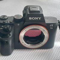 Sony Alpha 7 II + Obiettivo Sony FE 28-60mm