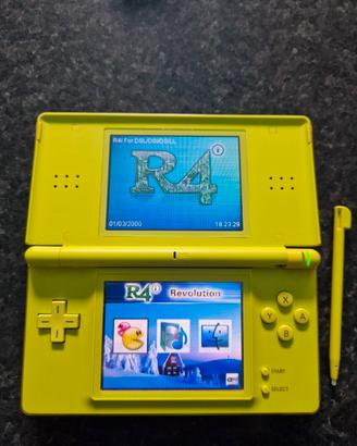 Nintendo DS Lite + Scatola originale + 137 giochi