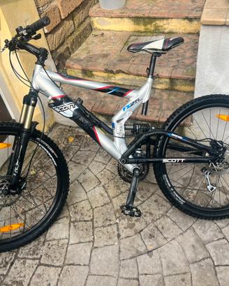 Bici scott ruota 26