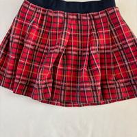 Gonna scozzese bimba