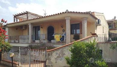 Immobile in asta di 198 m² con 4 locali a Arzachen