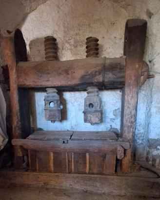 Torchio monumentale  del 1700