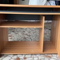 Scrivania da ufficio con cassetto estraibile