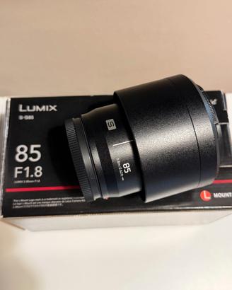 Obiettivo Panasonic Lumix 85 mm f/1.8 attacco L