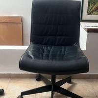 Sedia Knoll in pelle