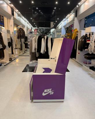 Divano contenitore scatola scarpe XXL fatto a mano
