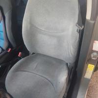  sedia conducente toyota yaris 3/5 porte