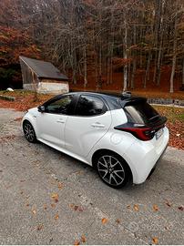 Toyota yaris hybrid 116 cv style