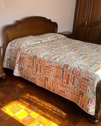Letto in legno massello