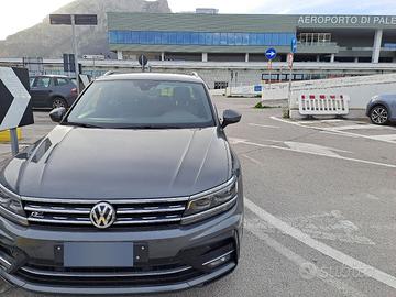 VOLKSWAGEN Tiguan 2.0 TDI SCR DSG 4MOTION Advanced