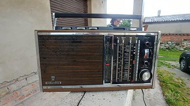 Radio Grunding Satellit 6000 - vintage