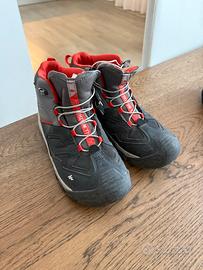 Scarpe da trekking nr 36 e doposcii misura 34