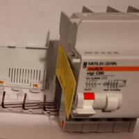 MERLIN GERIN 26597 Blocco differenziale