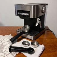 Macchinetta caffé cialde o macinato