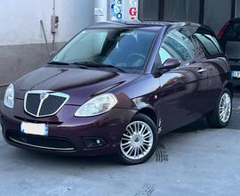 LANCIA Ypsilon 1.2 Oro