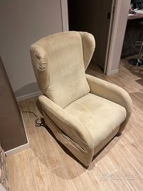 Poltrona elettrica reclinabile