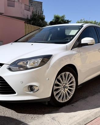 FORD FOCUS 1.6 TDCi TITANIUM 115 CV - Berlina