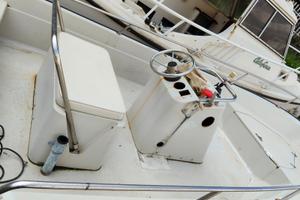 Boston Whaler 15' da restaurare