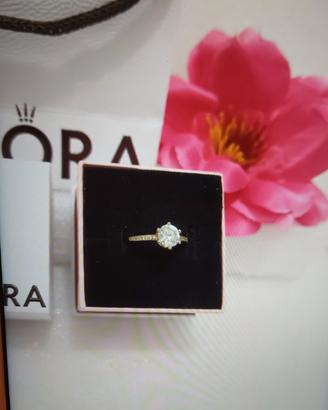 Anello Pandora corona scintillante