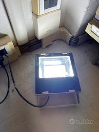 Faro LED esterno impermeabile - Nuovo
