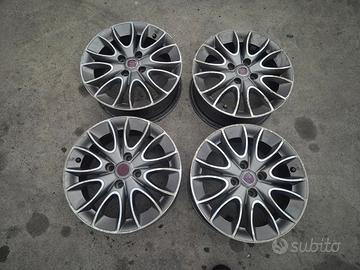 Cerchi In Lega Da 15" Per Fiat Grande Punto Evo