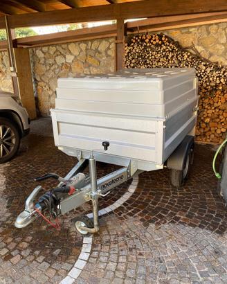 Rimorchio con freno e coperchio ABS - 750kg -