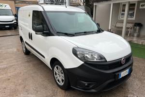 Fiat Dobló cargo frigorifero 3 posti
