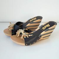 N. 38 Zoccoli con zeppa